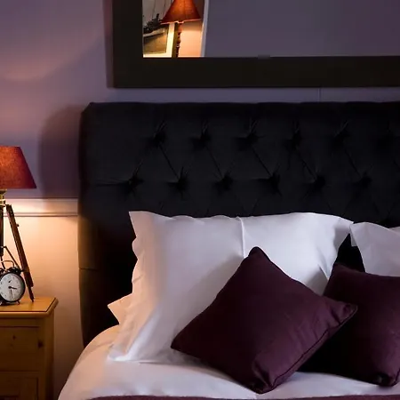 Le Petit Des Hortensias Otel